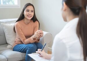 woman in cognitive behavioral therapy